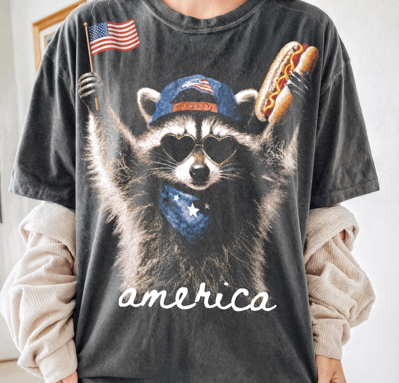 PATRIOTIC RACCOON